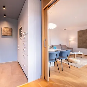 Sweett - Jardinets Apartment