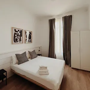 Express By Gaiarooms Apartment